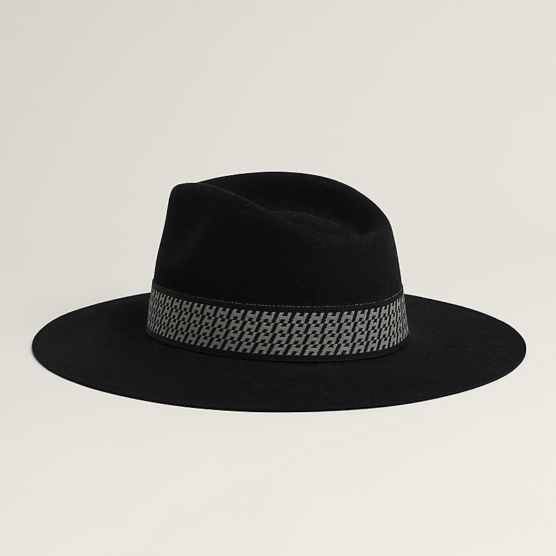 【視線を奪う上品なデザイン☆】HERMES Vauban Medor ハット Vauban Medor cap | Hermès USA